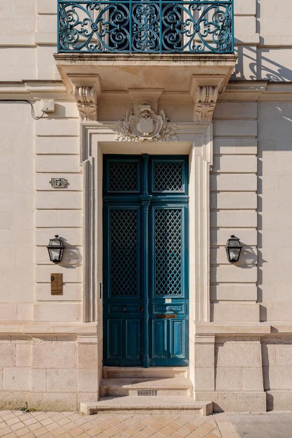Hotel Corneille - Entree Autonome, Reception En Ligne - Encore Mieux Tours Kültér fotó